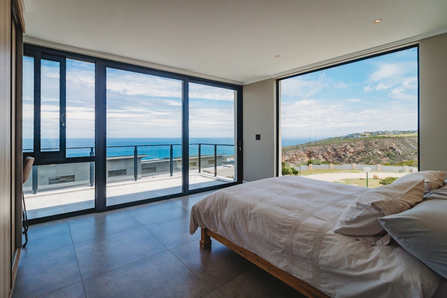 4 Bedroom Property for Sale in Le Grand Golf Estate Western Cape